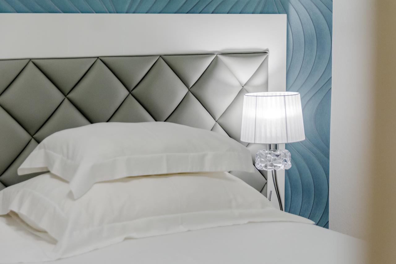 Apartments Villa Camellia - Adults Only ซูเปตาร์ ภายนอก รูปภาพ